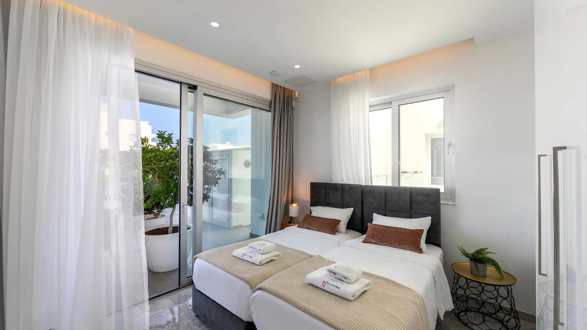 Villa Fig Tree Bay Residences 7 Protaras
